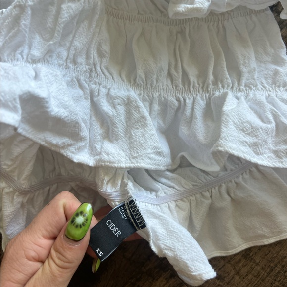 Cider White Puff Sleeve Blouse - Picture 4 of 4